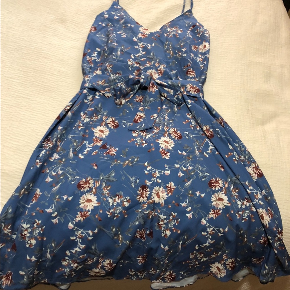 Blue floral dress, tie waist
